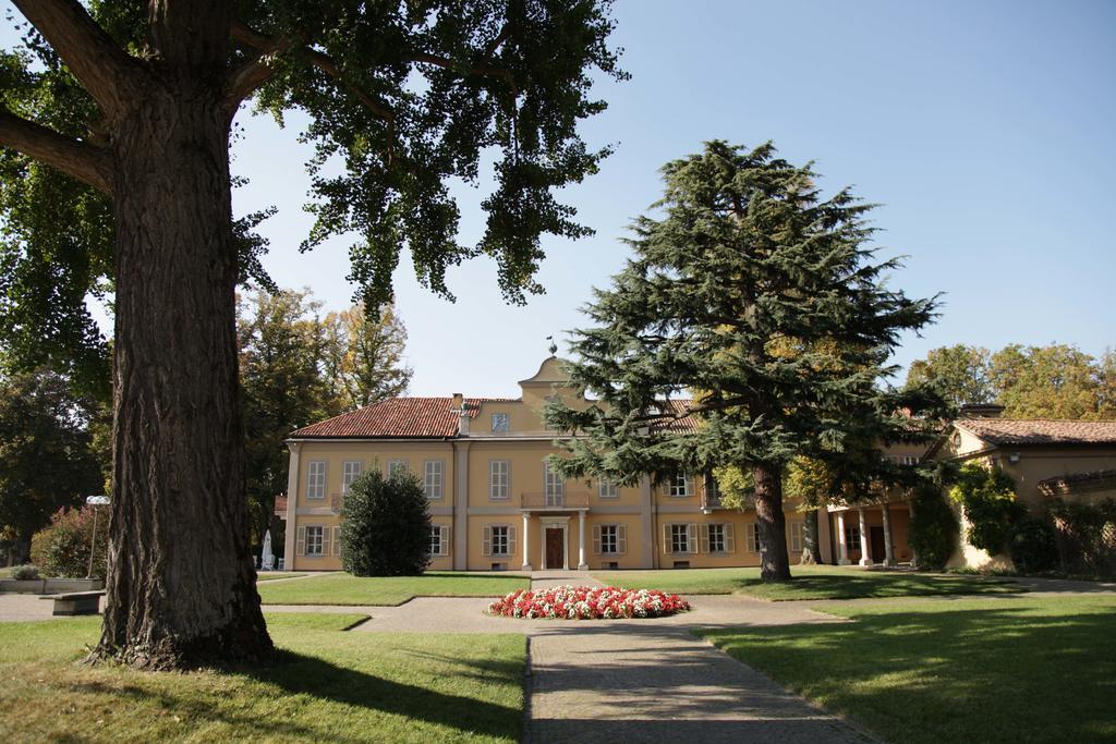 Hôtel Bricco Pogliani à CastellʼAlfero Extérieur photo